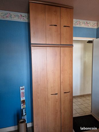 Armoire de bureaux
