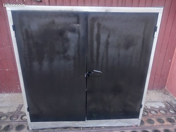 Armoire métallique