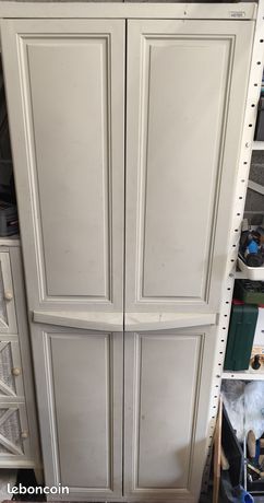 Armoire plastique