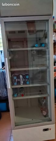 Armoire frigo porte vitrée