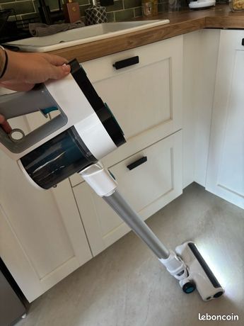 Aspirateur balai Boulanger