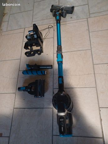 Aspirateur balai cyclonique thomson