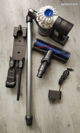 Aspirateur balai Dyson V6
