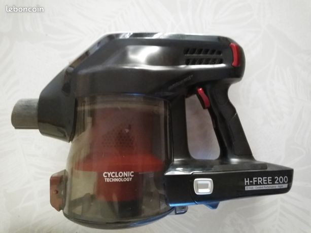 Aspirateur balai Hoover HFREE 200