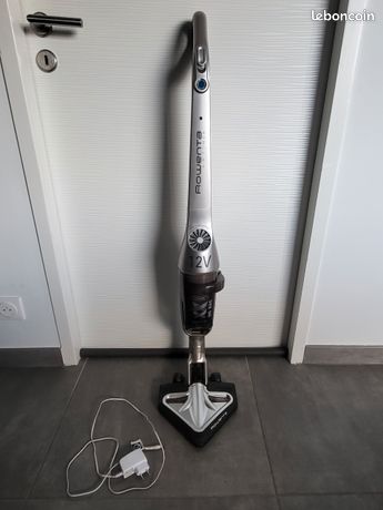 Aspirateur balai Rowenta Air Force Cyclonic