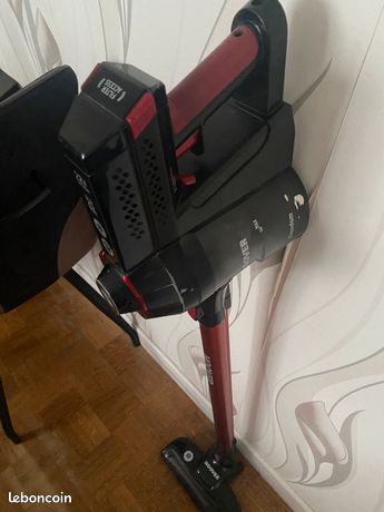 Aspirateur balai sans fil Hoover