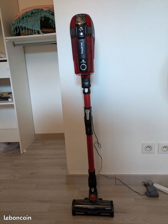 Aspirateur balais rowenta