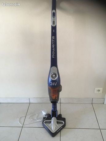 Aspirateur balais rowenta