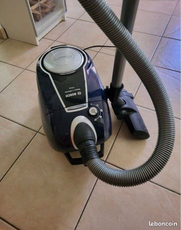 Aspirateur Bosch Prosilence plus Relaxx
