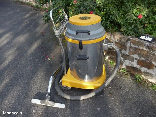 Aspirateur d'atelier