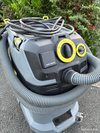 Aspirateur de chantier