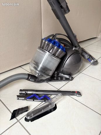 Aspirateur dyson ball multi floor + plus