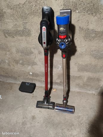 Aspirateur Dyson et Hoover