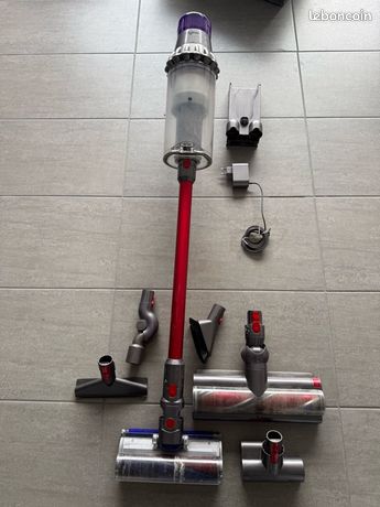 Aspirateur dyson V10 absolut