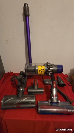 Aspirateur Dyson V10