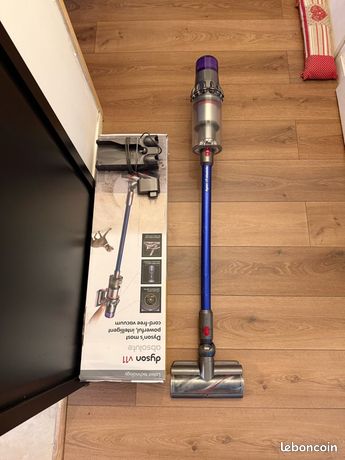 Aspirateur Dyson V11 Absolute en très bon état