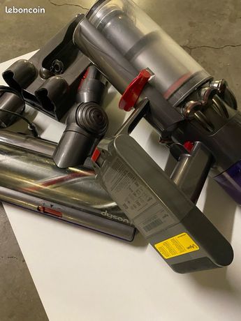 Aspirateur dyson v11