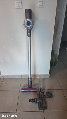 Aspirateur Dyson V6