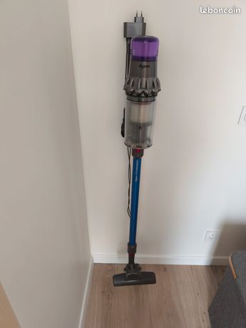 Aspirateur dyson