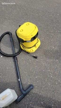 Aspirateur eau et poussière et souffleurs