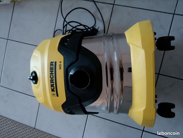 Aspirateur eau et poussière