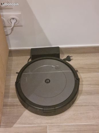 Aspirateur et laveur robot