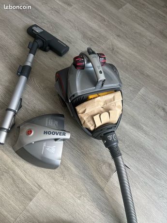 Aspirateur Hoover 2000watts