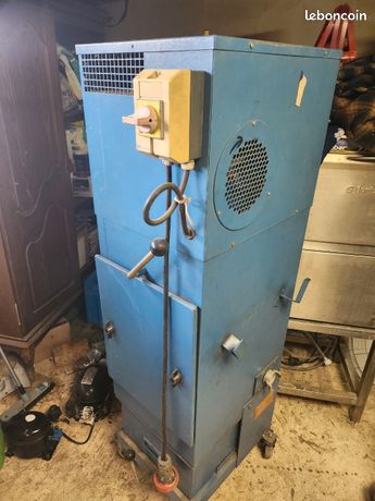 Aspirateur industriel