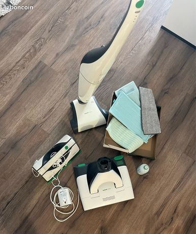 Aspirateur Kobold EBB100 + le kit entier