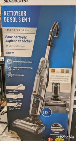 Aspirateur laveur de sol