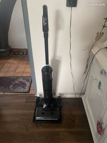 Aspirateur laveur neuf