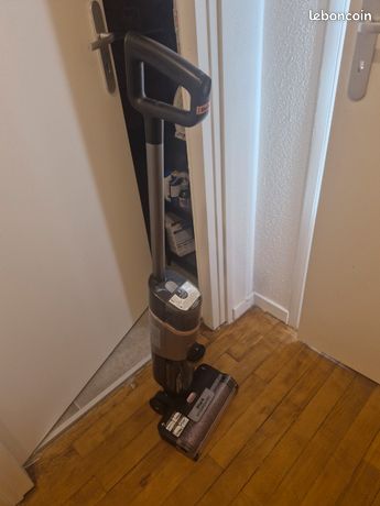 Aspirateur laveur Shark HydroVac