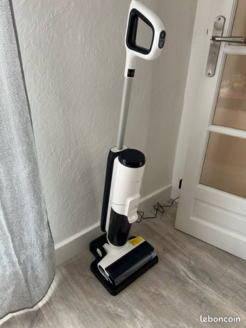 Aspirateur laveur Tineco en excellent état