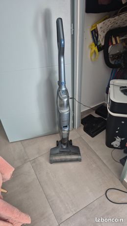 Aspirateur laveur