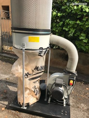 Aspirateur machine à bois