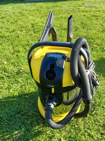 Aspirateur poussières et eau