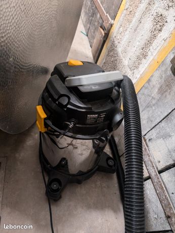 Aspirateur pro sec et eau