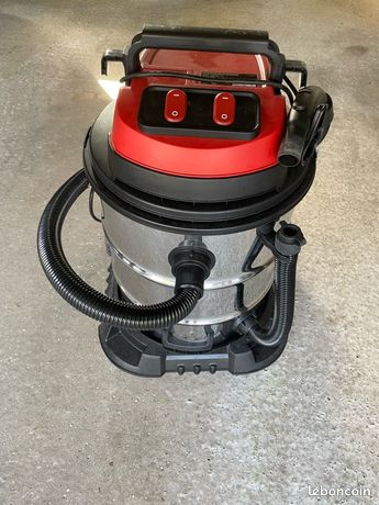 Aspirateur professionnel