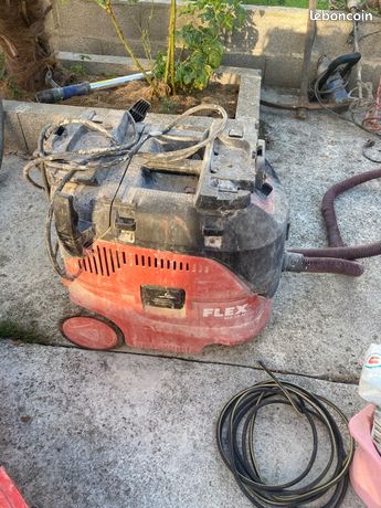 Aspirateur professionnel
