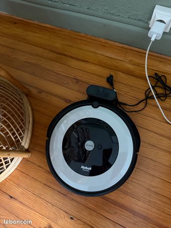 Aspirateur robot roomba