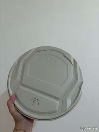 Aspirateur robot