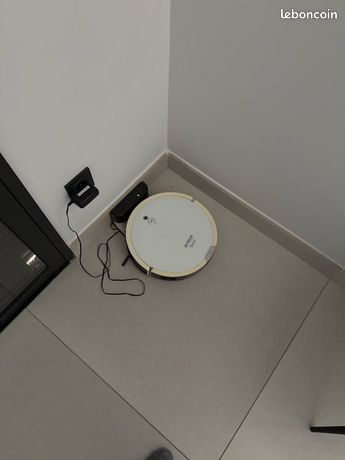 Aspirateur robot