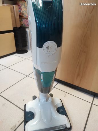 Aspirateur Rowenta lavant