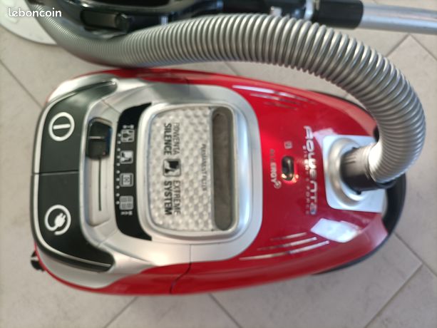Aspirateur Rowenta traineau à sac