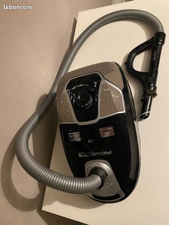 Aspirateur Rowenta X-Trem Power + accessoires bon état