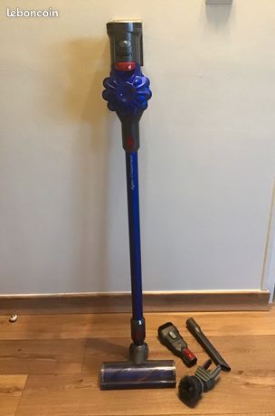 Aspirateur sans fil DYSON V7- moteur à changer