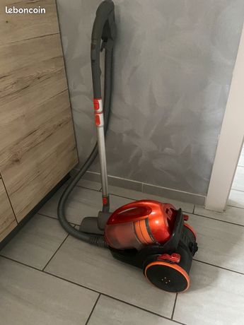 Aspirateur sans sac cyclonyque