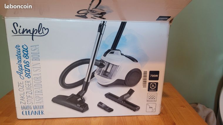 Aspirateur sans sac Simply blanc et noir 700w