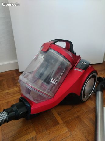 Aspirateur traineau sans sac Dirt Devil