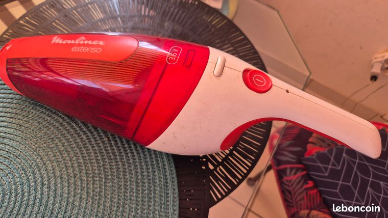 Aspirateur à main Moulinex